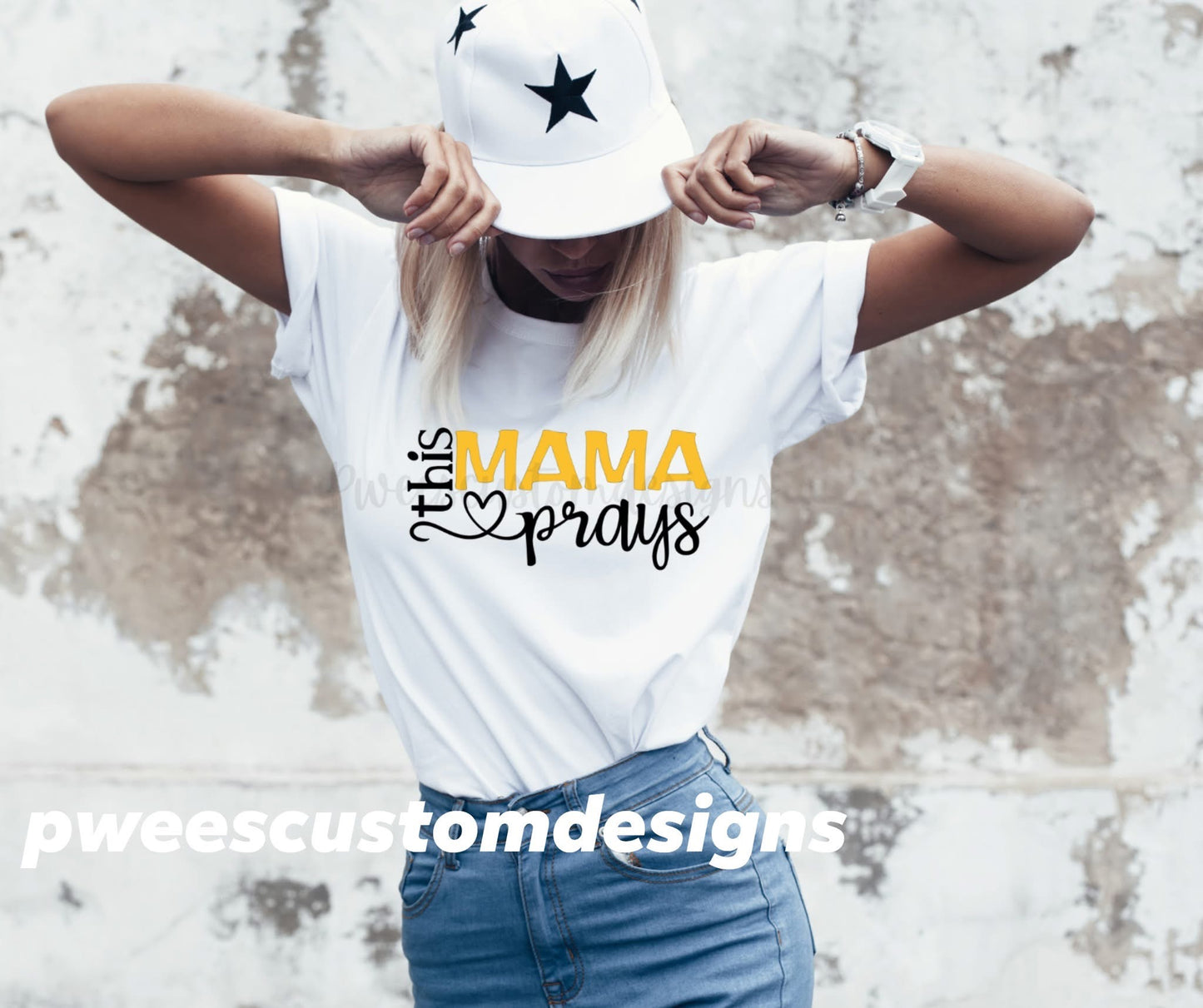 This Mama Prays Tee