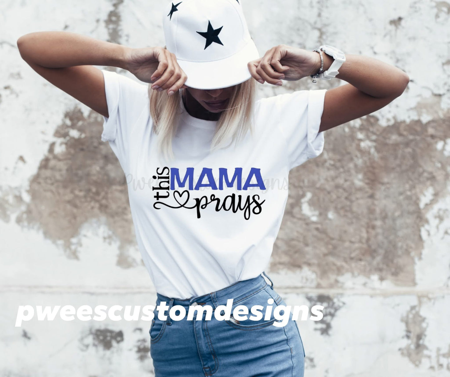 This Mama Prays Tee